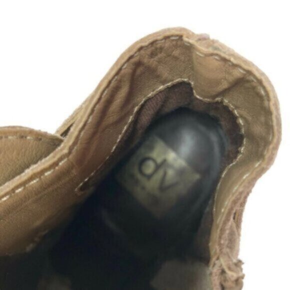 Dolce Vita | Women's Taupe Brown Suede Side Zip Heeled Ankle Bootie Size 8 - Picture 6 of 14